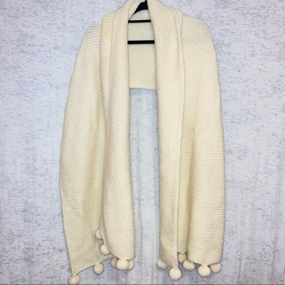 Kate Spade Wool Blend Chunky Crochet Knit Pom Pom Blanket Scarf 70 X24 - Picture 5 of 10
